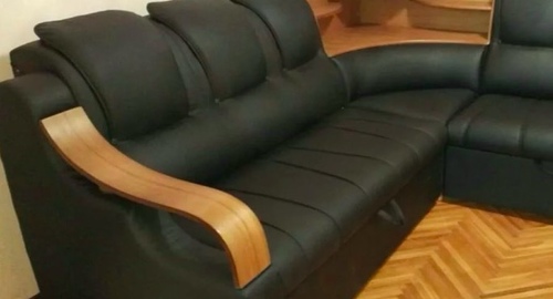 Перетяжка кожаного дивана. Андреаполь